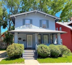 Building Photo - 1320 St James Ct