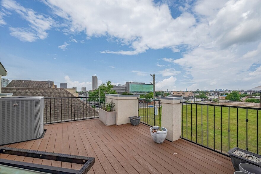 Foto principal - 1117 Wagner St