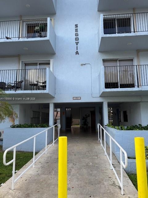 Foto del edificio - 1221 SW 122nd Ave