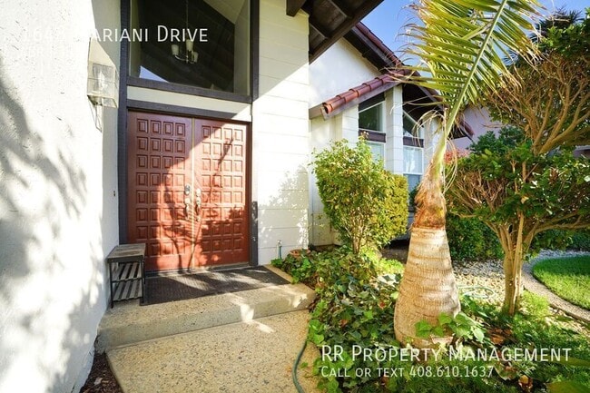 Building Photo - Beautifully Updated Home in Desirable Sunn...
