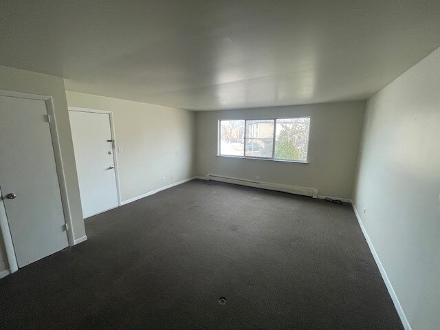 Foto del edificio - 3901 W 124th St