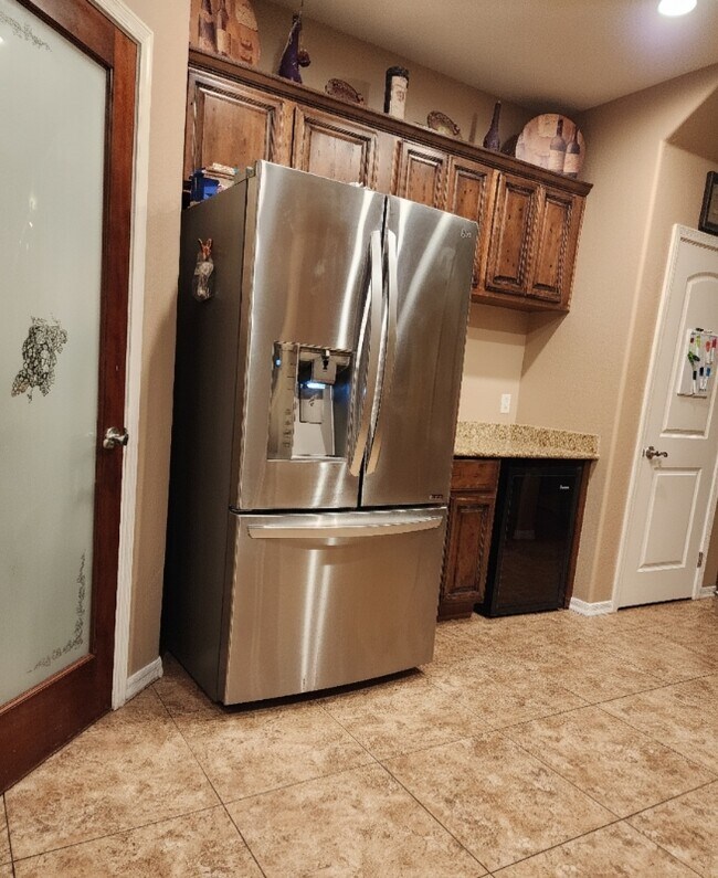 Foto del edificio - 12616 N 39th St