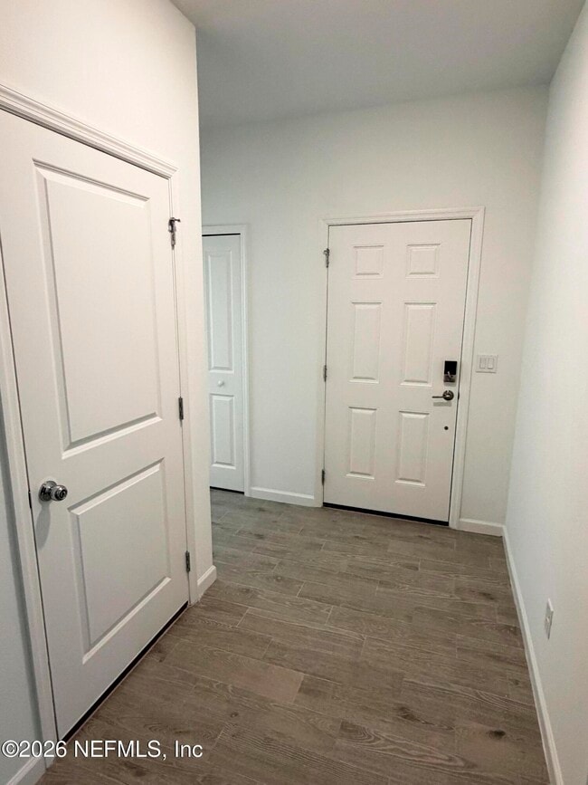 Foto del edificio - 191 Hubbard Bnd