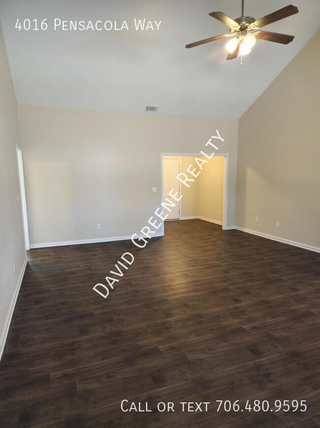 Building Photo - 4016 Pensacola Way
