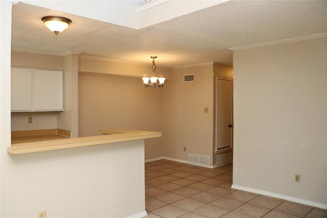 Building Photo - 118 Myers Dr