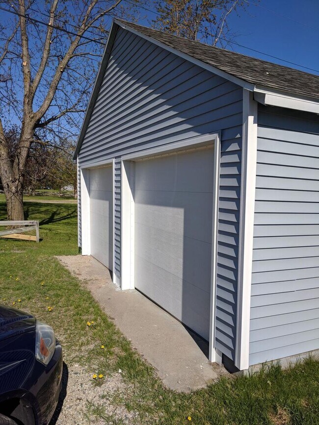 Foto del edificio - 4 Bedroom/ 3 Bath Home