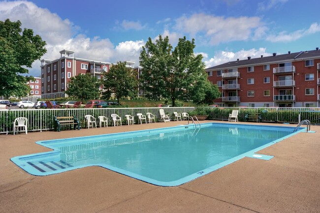 Building Photo - Domaine Lebourgneuf Apartments