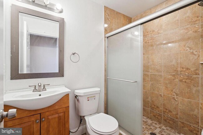Foto del edificio - 1417 N 17th St