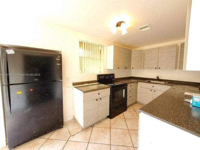 Foto del edificio - 1928 Taft St