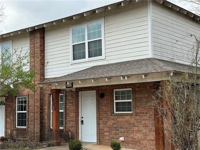 Building Photo - 1523 N Dawn Dr