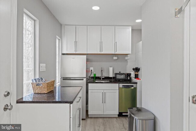 Foto del edificio - 6245 Cracklingtown Rd