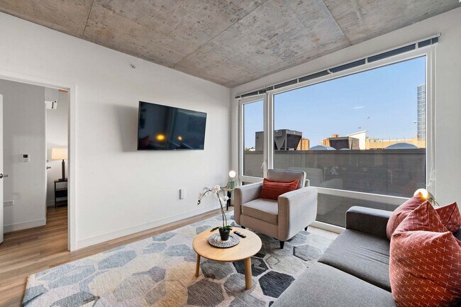 Foto del edificio - 853 W Blackhawk St