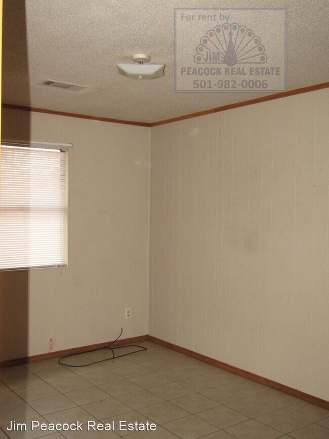 Building Photo - 404 Cherrie Ave