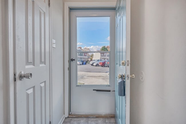 Foto del edificio - 3721 Sugar Creek Cir