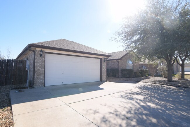 Foto del edificio - 2602 Wisteria Ln