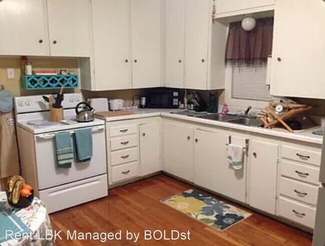 Foto del edificio - 2 br, 1 bath House - 2420 32nd Street