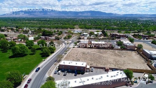 Building Photo - 5180 Sequoia Rd NW