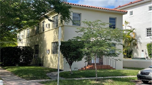 Foto del edificio - 291 Navarre Ave