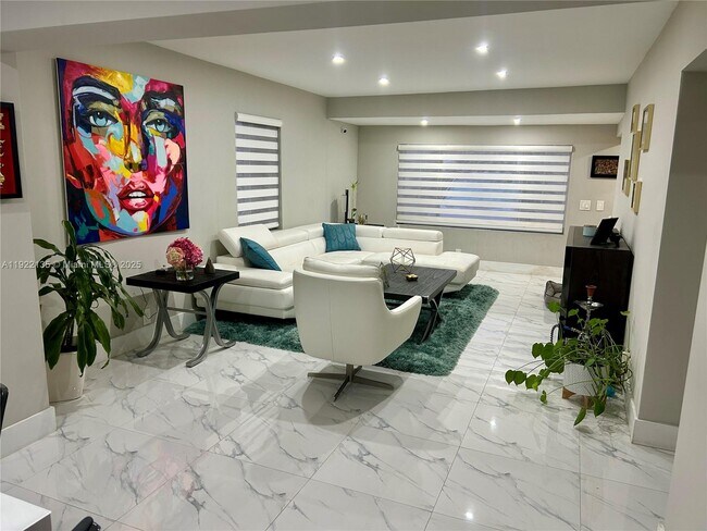 Foto del edificio - 13560 NW 2nd Ave