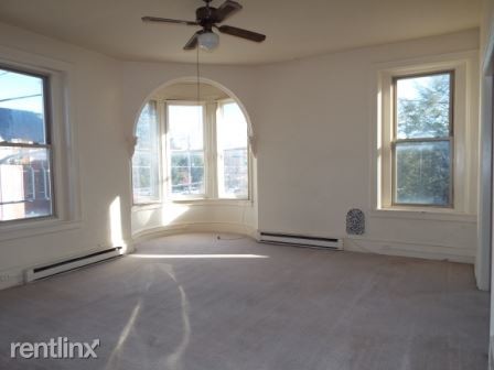 Building Photo - 2 br, 1 bath  - 256 S Market St Apt 204