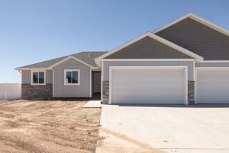 Building Photo - 3707 Razor Cir