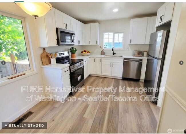 Building Photo - 5345 S Trafton St