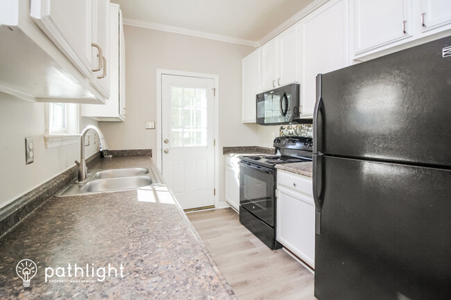 Building Photo - 7708 Chamberlayne Ave