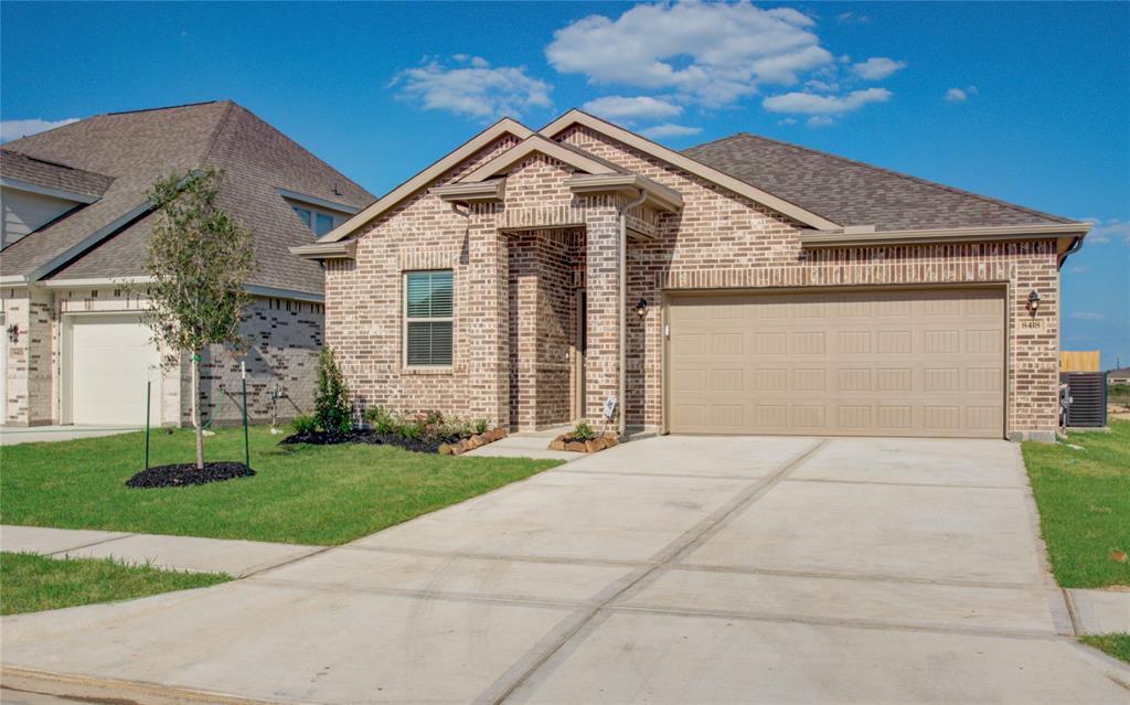8418 Beacon Bay Cir, Mont Belvieu, TX 77523 House Rental in Mont