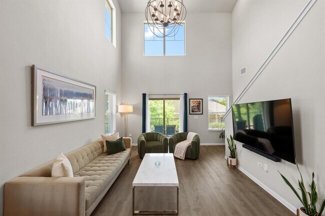 Foto del edificio - 516 E Slaughter Ln