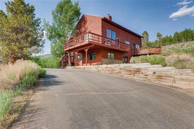 Foto del edificio - 1228 Palmers Dr