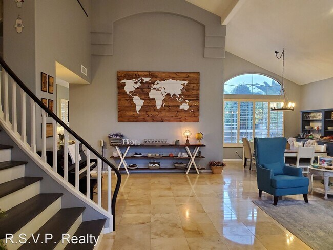 Building Photo - 5441 E Campo Bello Dr