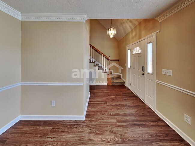 Foto del edificio - 1617 E Blairmont Dr