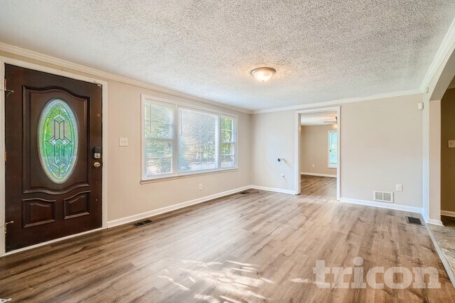 Foto del edificio - 6905 Camp Valley Rd