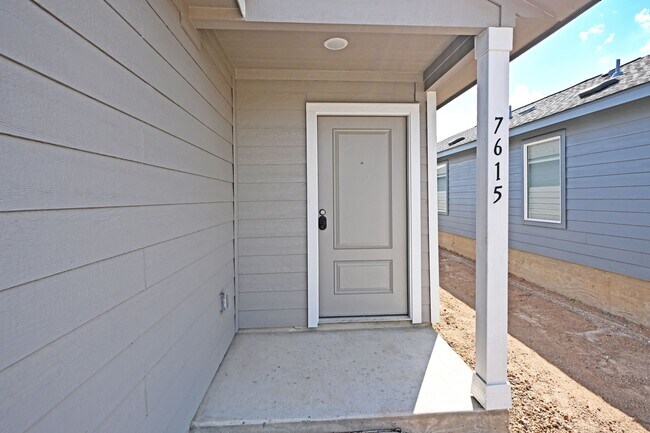 Building Photo - 7615 Adam Star