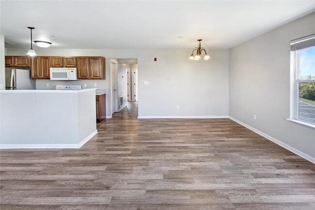 Building Photo - 329 Stonewall Creek Dr