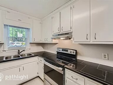 Foto del edificio - 156 Coventry Pl SW