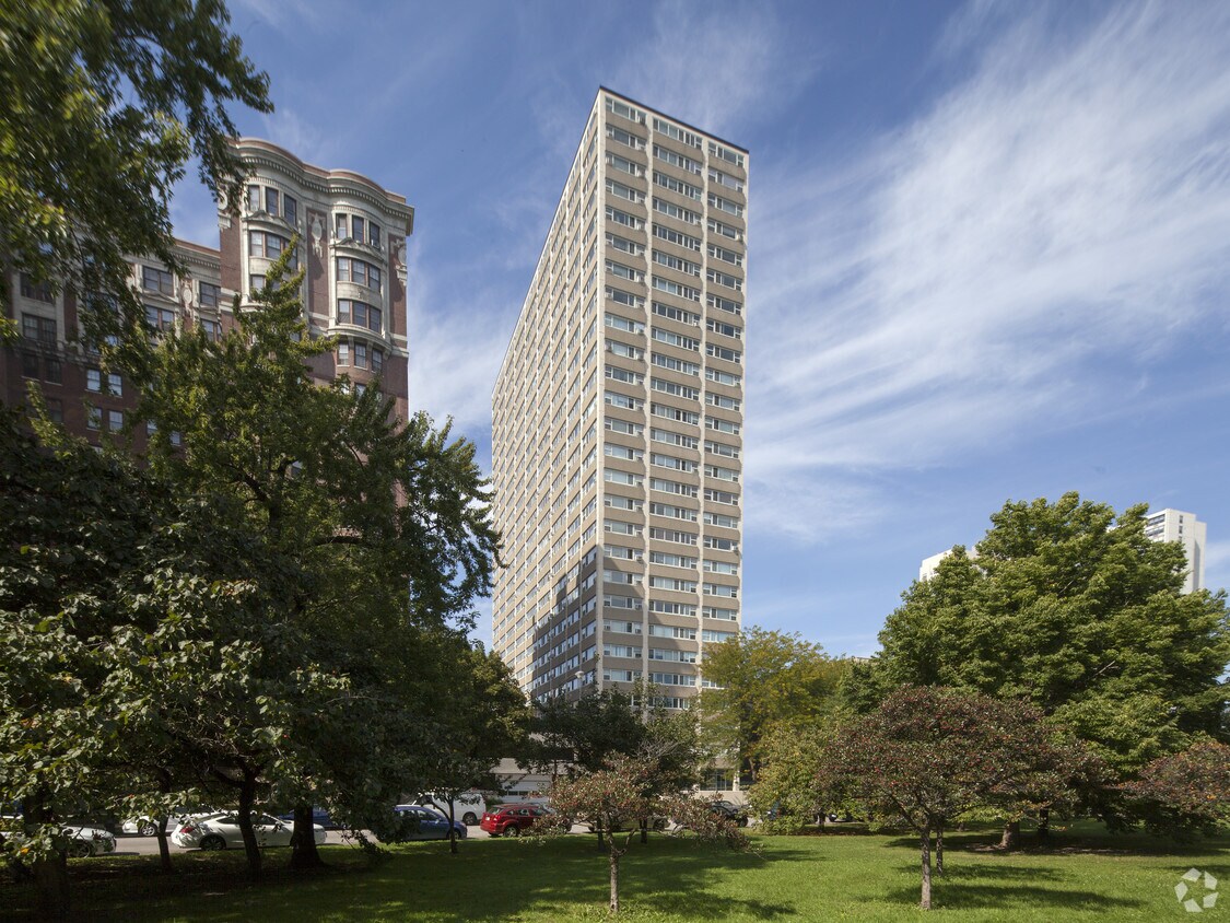 Carmen Marine Apartments Apartments in Chicago, IL