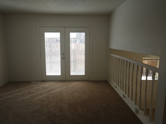 Building Photo - 5711 W 92nd Ave