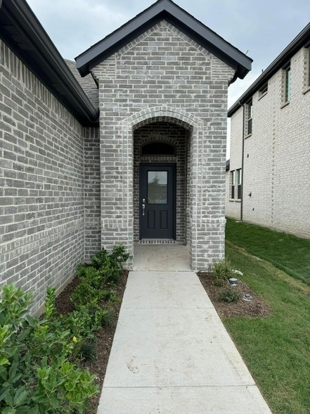 Photo - 3904 Kenwood Dr House