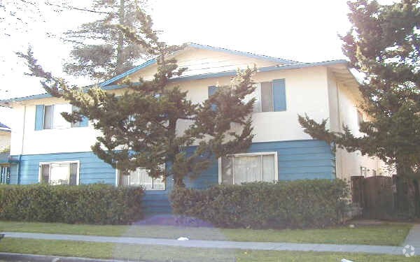 Building Photo - 1091 Topaz Ave