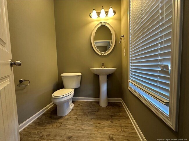 Foto del edificio - 5613 Bright View St