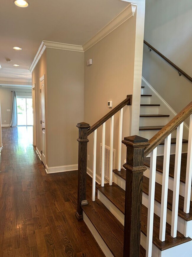Foto del edificio - Picture Perfect Neighborhood in Redbank | ...