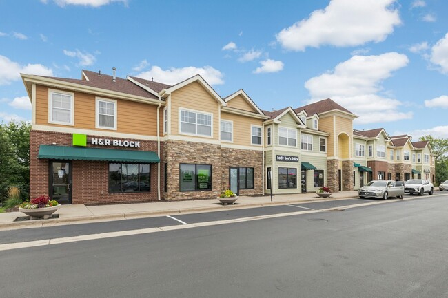Building Photo - 10035 City Walk Dr