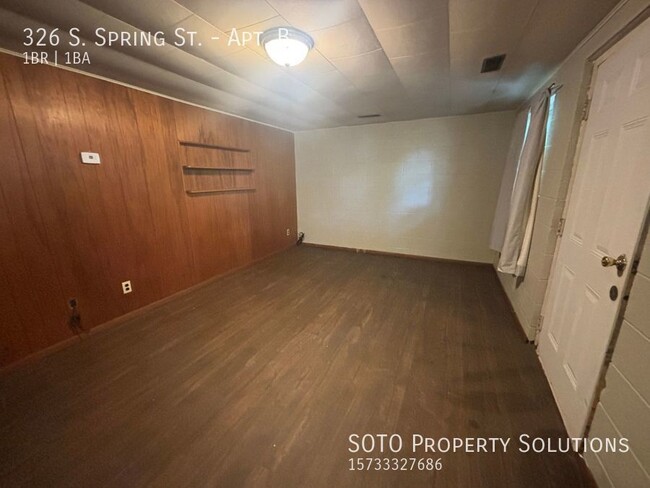 Building Photo - 1BD/1BA Main Level Apt