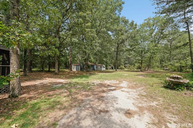 Building Photo - 201 Riverview Dr