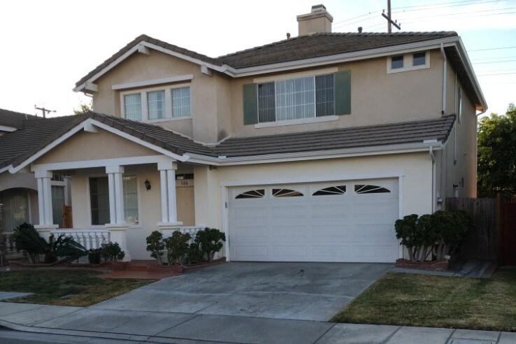 Front - 306 Monterey Dr