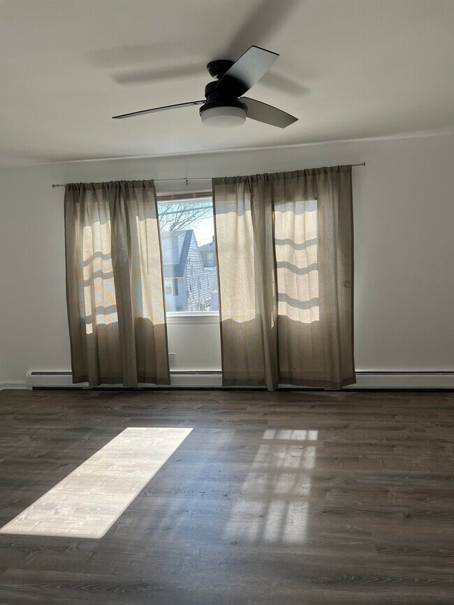 Foto del edificio - 717 8th St