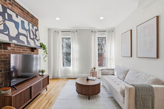 Foto del edificio - 1569 Lexington Ave
