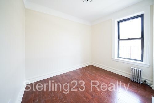 Foto del edificio - 23-90-90 29th St