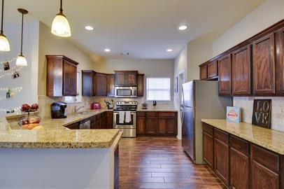 Foto principal - 603 Highlands St